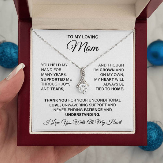 To My Loving Mom Alluring Beauty Necklace